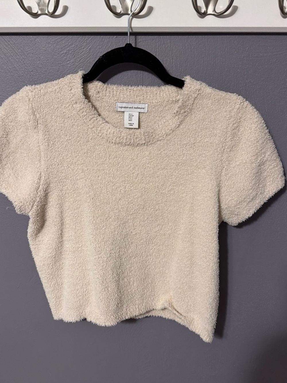 cupcakes & cashmere Cream Short-Sleeve Textured Crop Top